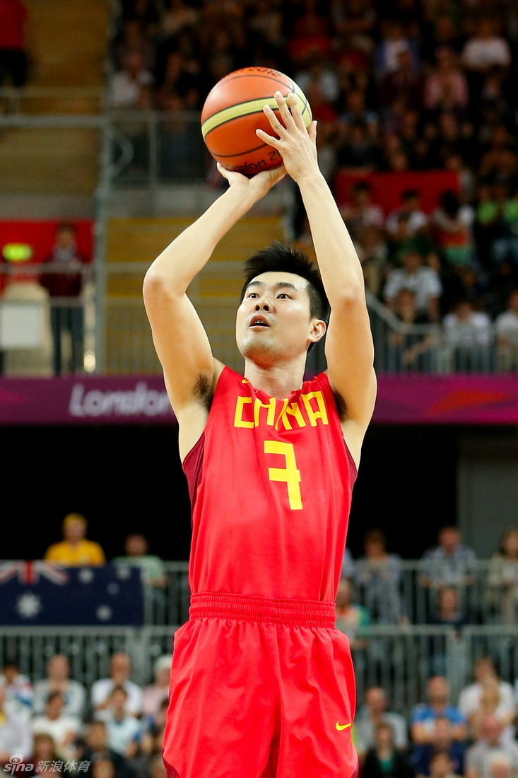 纪妍妍wcba的王仕鹏