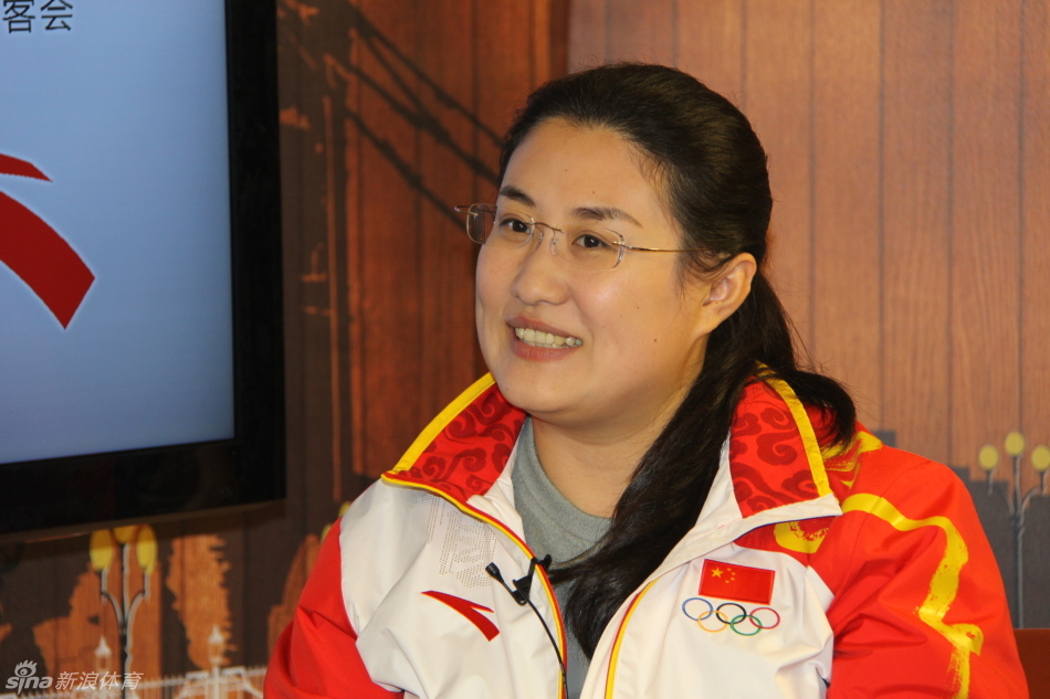 > 陈颖做客新浪华奥前方演播室