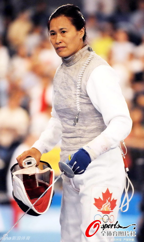 50岁的西班牙乒乓球选手何志文