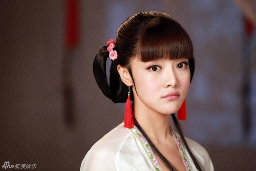 1 / 18 新浪娱乐讯 邓家佳主演的电视剧《西厢记》将于今晚19:00登陆