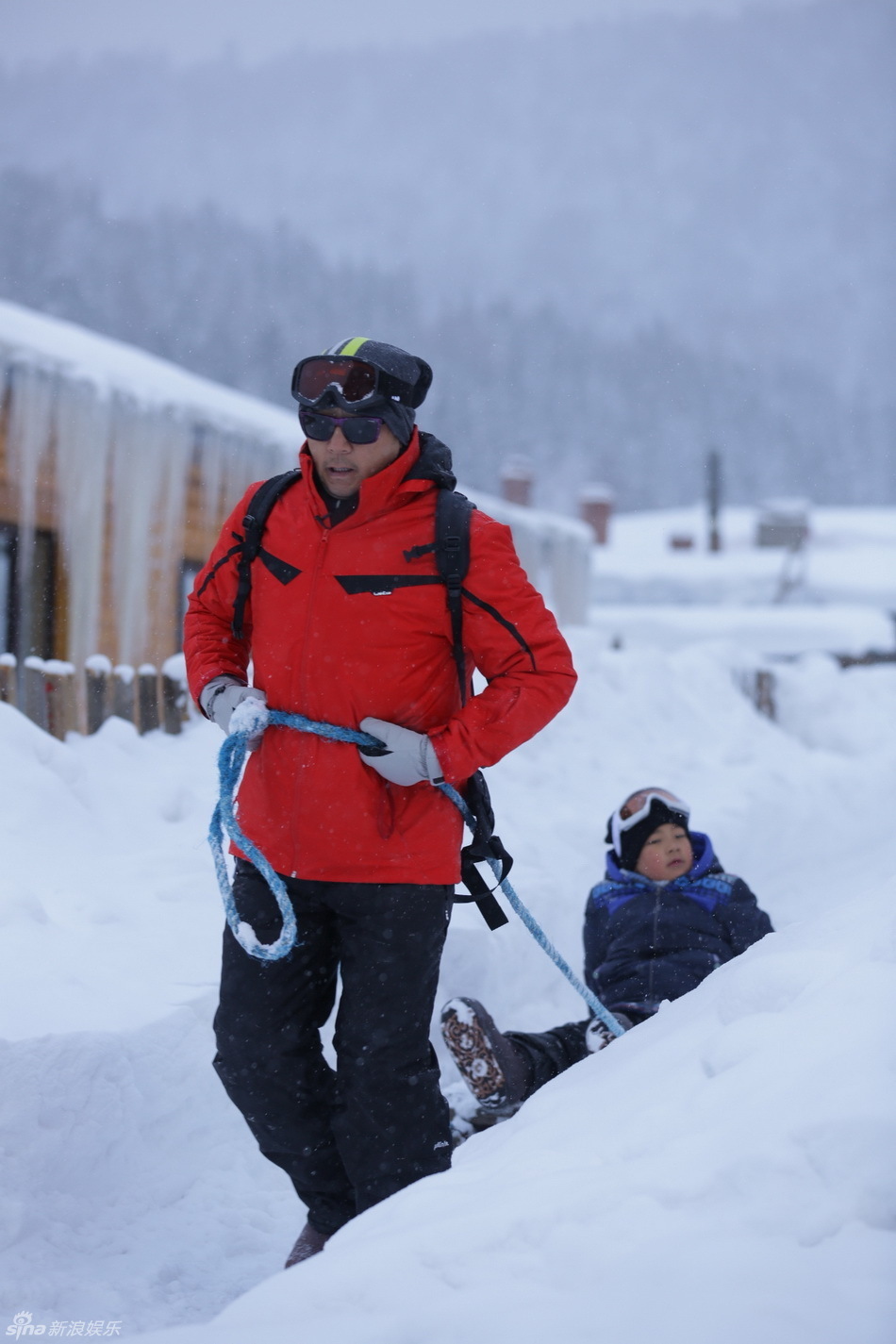 《爸爸去哪儿》雪乡抢先看 5萌娃玩雪 (16)