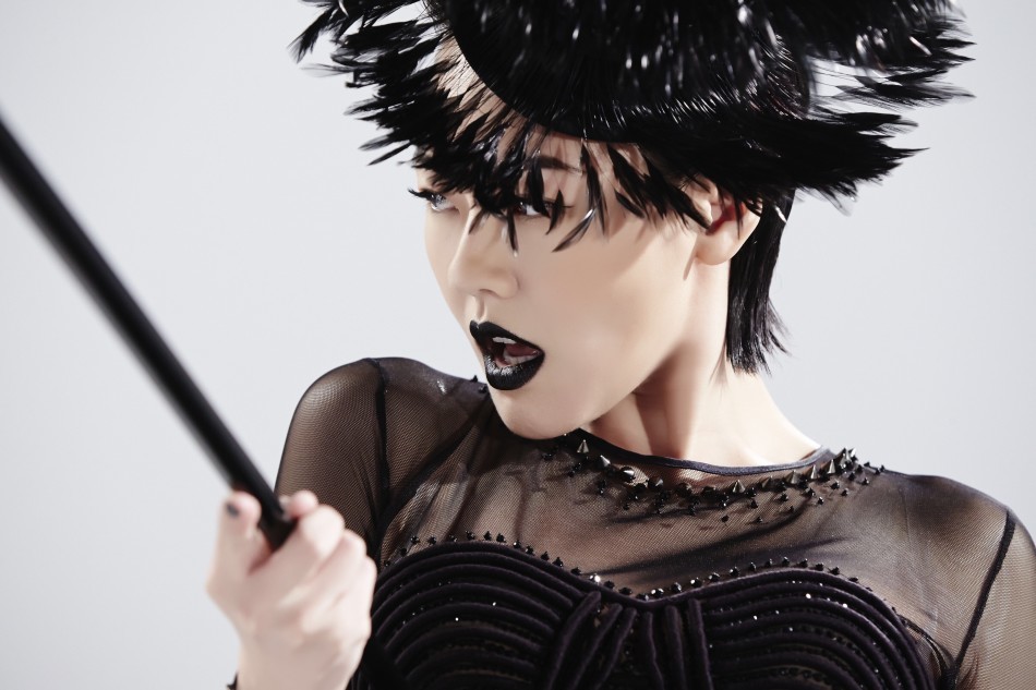 小s发专辑elephant dee 暗黑摇滚心脏喷血