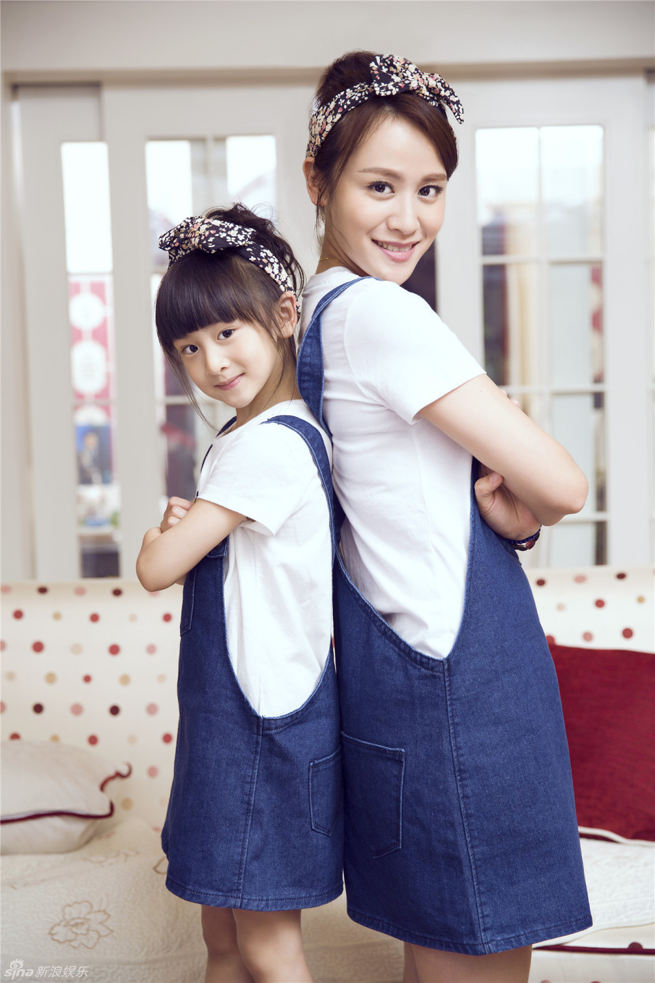 辣妈萌娃齐上镜 明星亲子档大片pk