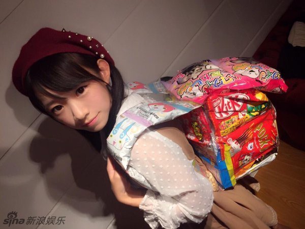 19岁少女选美夺冠 大秀傲人f杯胸器