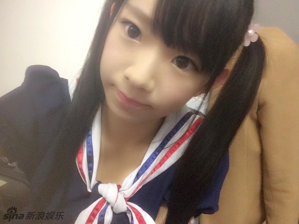 19岁少女选美夺冠 大秀傲人f杯胸器