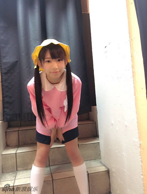 19岁少女选美夺冠 大秀傲人f杯胸器