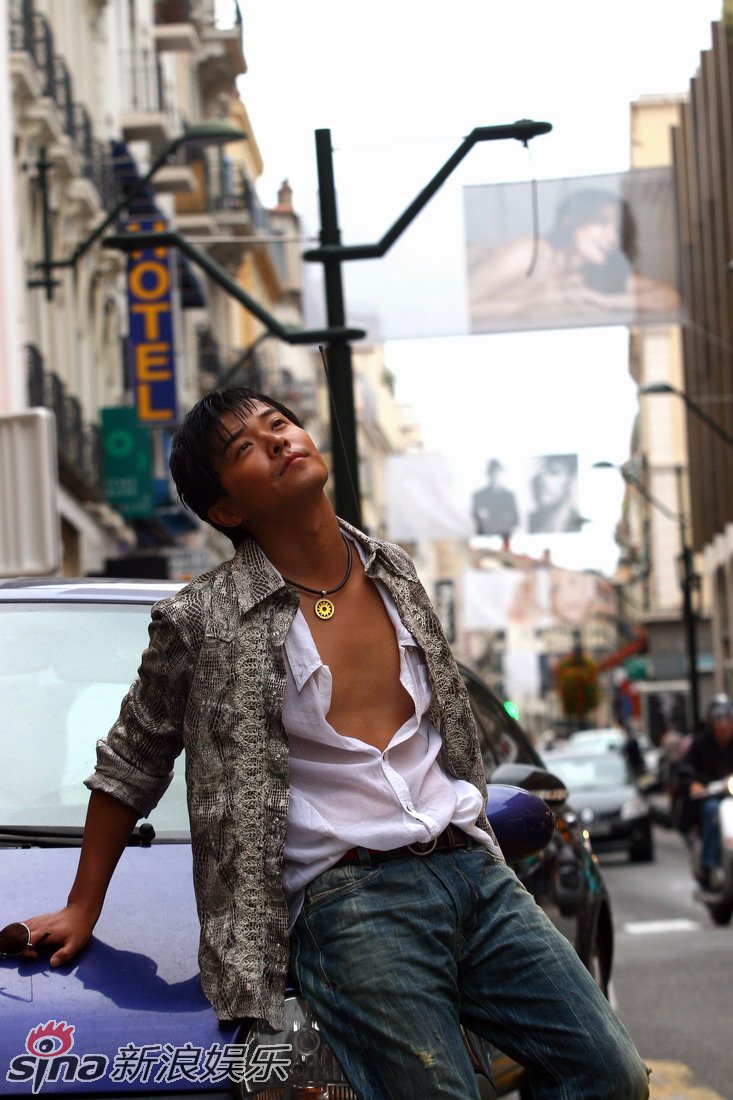 《春风沉醉的夜晚》主创戛纳写真之陈思成_13