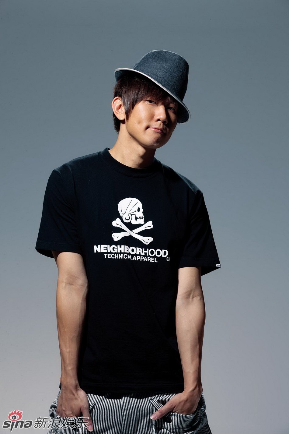 娱乐频道2009年高清幻灯集 > 招牌可爱微笑新浪娱乐讯 林俊杰将于6月