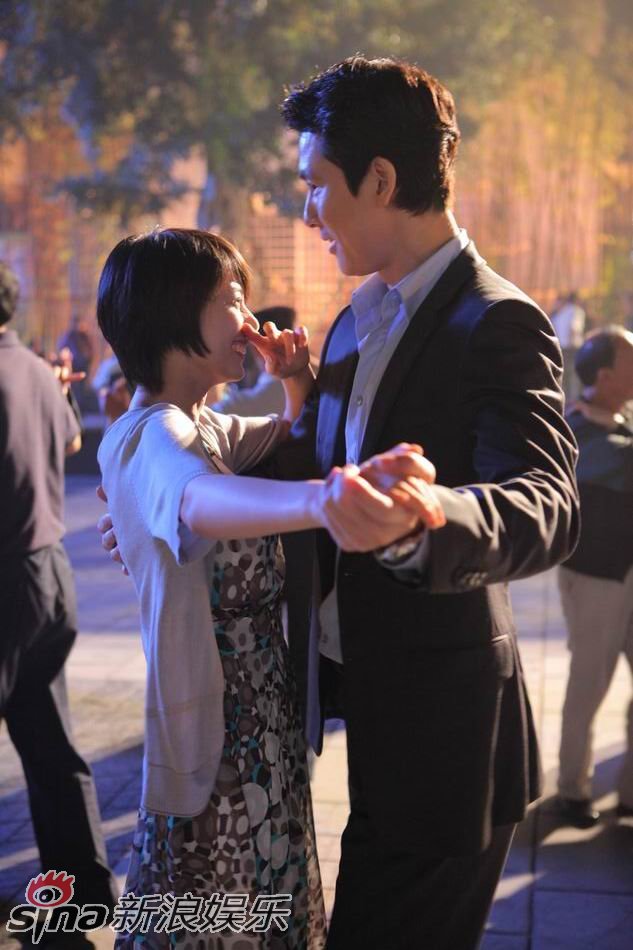 高圆圆疑似笑场