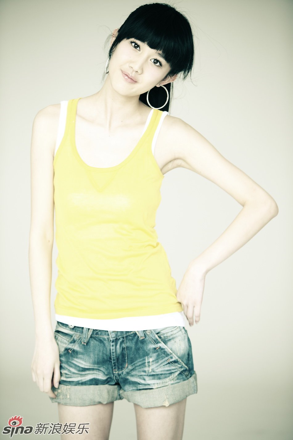 高清组图:《丑女无敌》90后阳光小美女文梦洋写真_高清图集_新浪网
