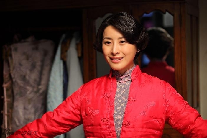 王雅捷旗袍造型