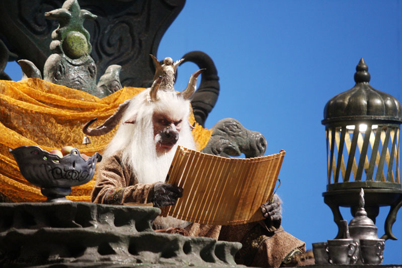 新浪娱乐讯 日前,张纪中版《西游记》结束了在甘肃临潭冶力关的拍摄