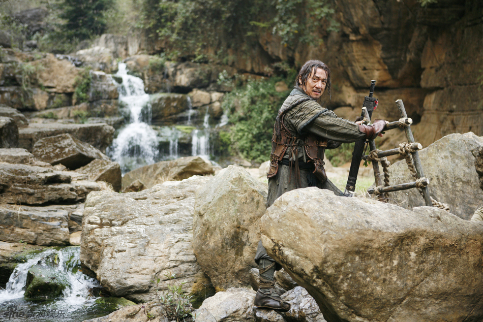 高清组图:成龙王力宏《大兵小将》剧照海报曝光_高清图集_新浪网