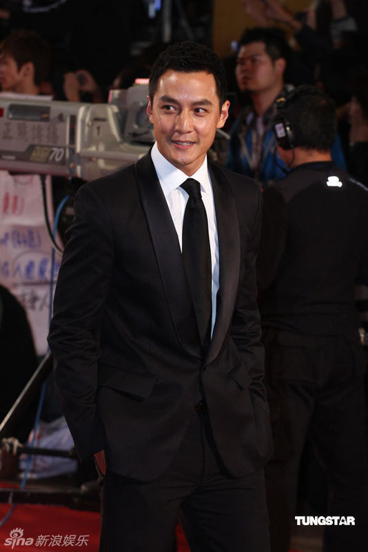 吴彦祖笑容透自信