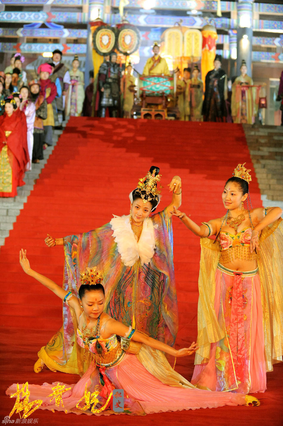 新浪娱乐讯 尤小刚执导的史诗巨制《杨贵妃秘史》即将杀青,日前该剧