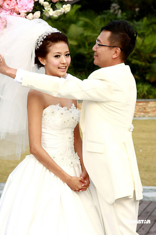 无线艺人佘诗曼,汪明荃,张可颐,姜大伟,马德钟等受邀出席.