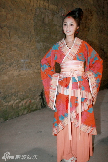 新浪娱乐讯 "嫦娥奔月","后羿射日","吴刚伐桂","玉兔捣药",这几个