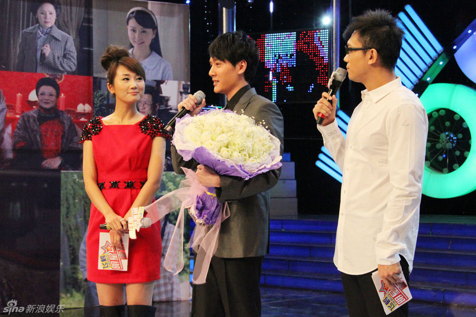 豪门》在上海和东北频频创下高收视率,冯绍峰饰演"贫穷贵公子"史俊超