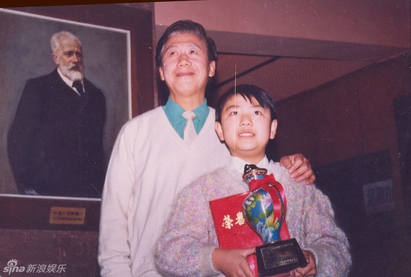 组图:郎朗十年回顾 童年照片大曝光_高清图集_新浪网