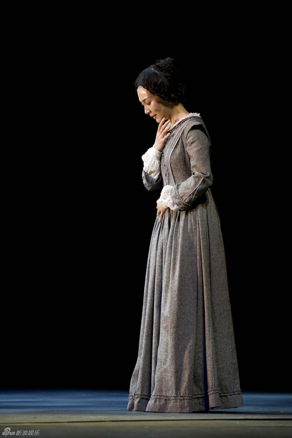 幻灯:话剧《简爱》再度登场 陈数王洛勇绝美演绎_高清图集_新浪网