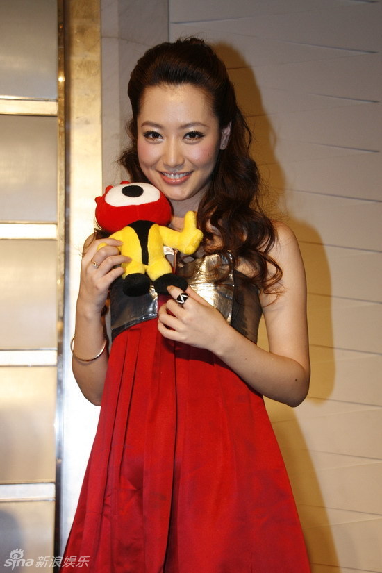 左小青胡歌韩栋白冰主演苦咖啡上海开机