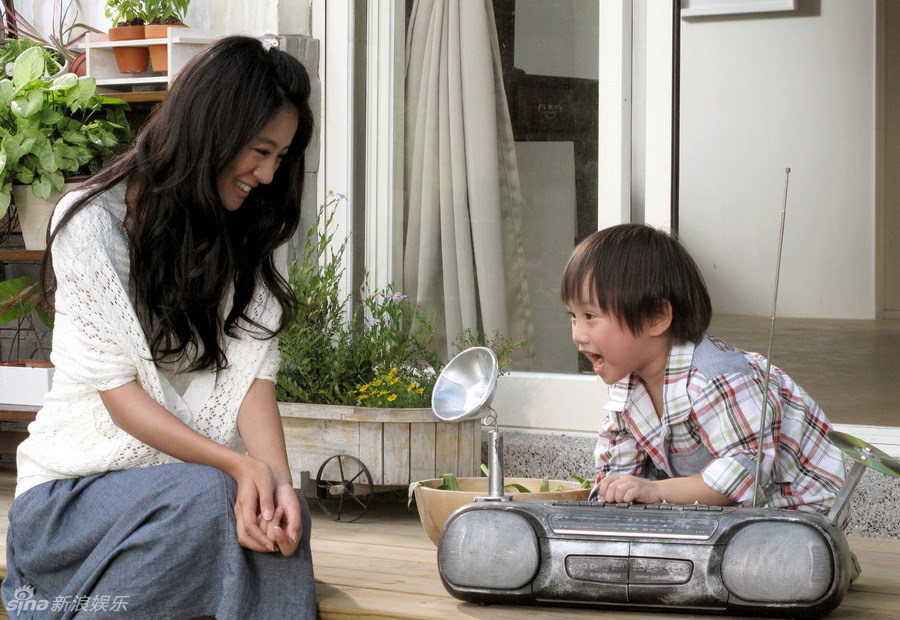 小小彬在呼叫"外星人爸爸"