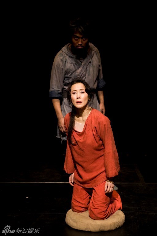 仇虎的表演更加"入髓入骨", 兼具深度与爆发力