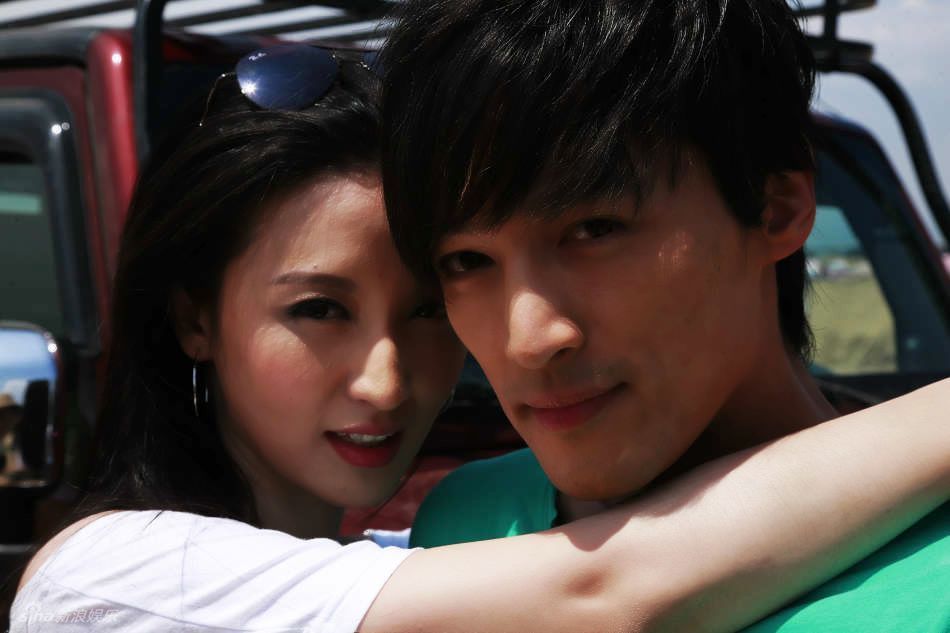 张萌胡歌情侣照