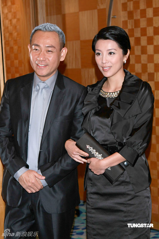 据香港媒体报道,1月25日,佘诗曼,陈豪,邵美琪,林保怡等一众演员在香港