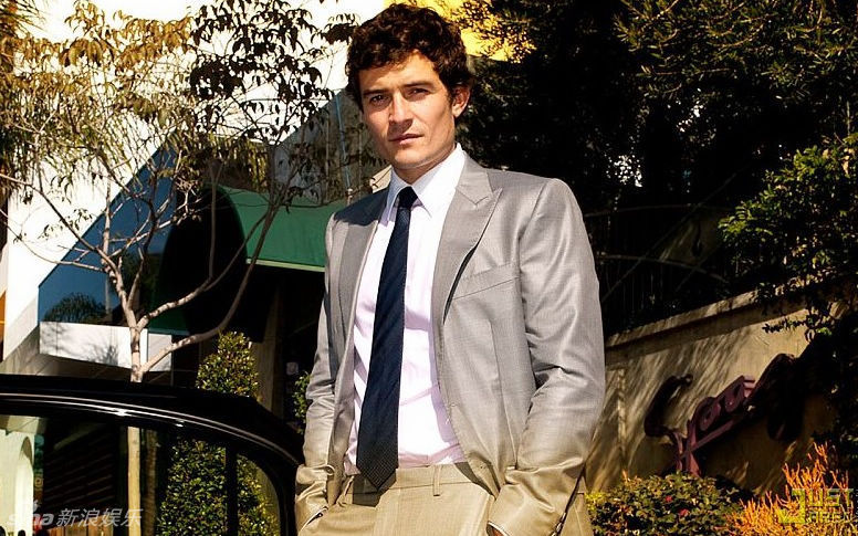 奥兰多西装革履