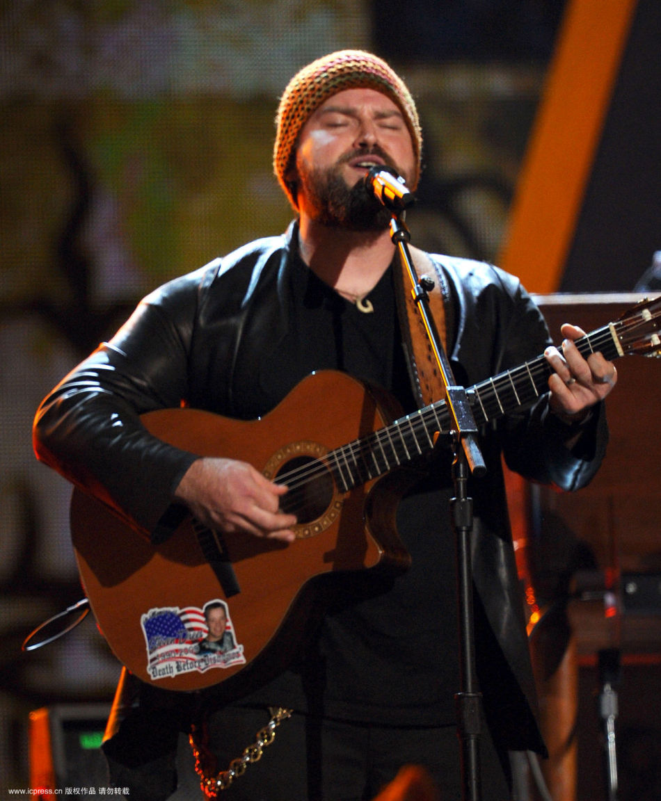 扎克-布朗乐队获最佳新人激情演出活力四溢