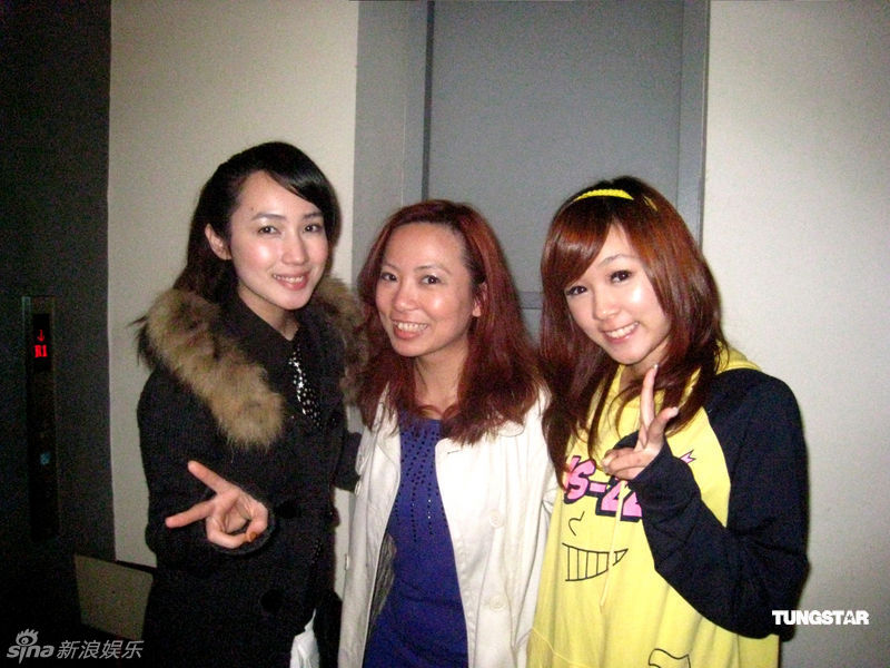 台湾组合heygirl成员小熏和丫头最近忙到乐不可支