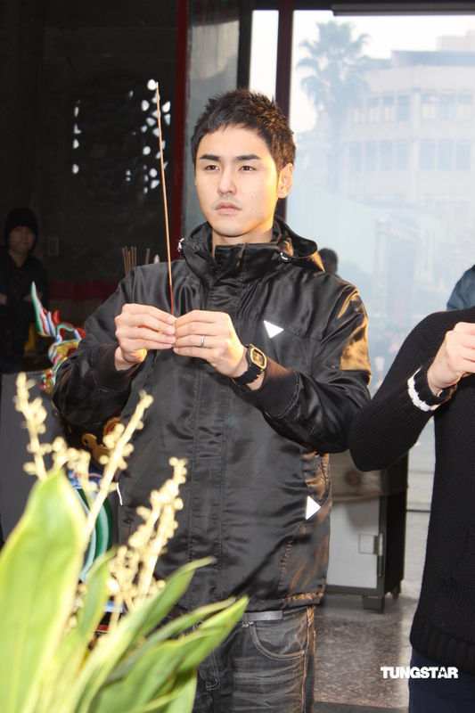 内就突破一亿台币(约合人民币2100万元),昨日(2月12日)剧组演员阮经天