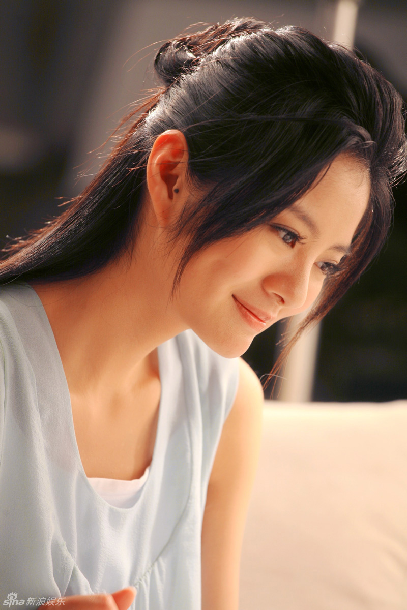 安以轩温暖微笑