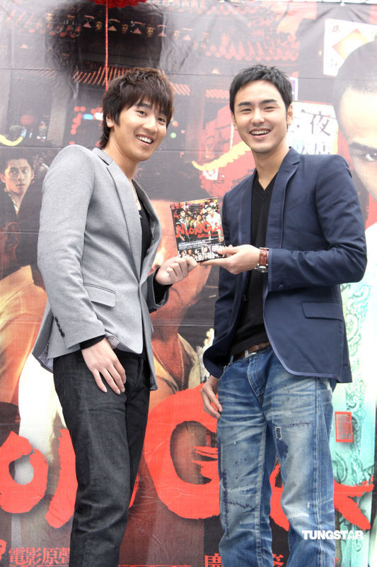 幻灯图:《艋舺》原声庆功会 阮经天赵又廷叫卖_高清图集_新浪网