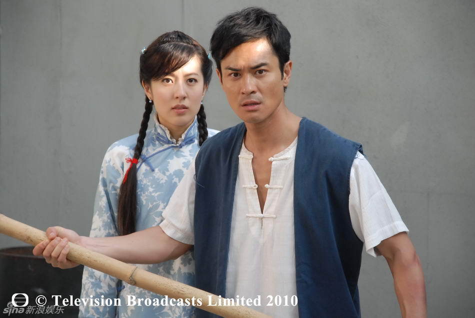 新浪娱乐讯 二零零九年度横扫无线电视台庆颁奖典礼的《巾帼枭雄》赢