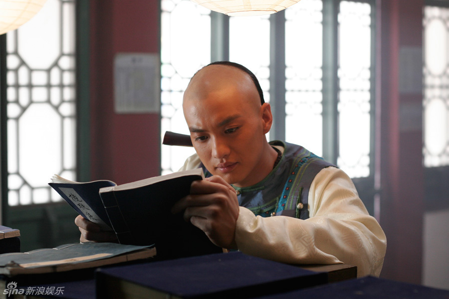 新浪娱乐讯 《苍穹之昴》改编自日本著名作家浅田次郎的同名小说,该