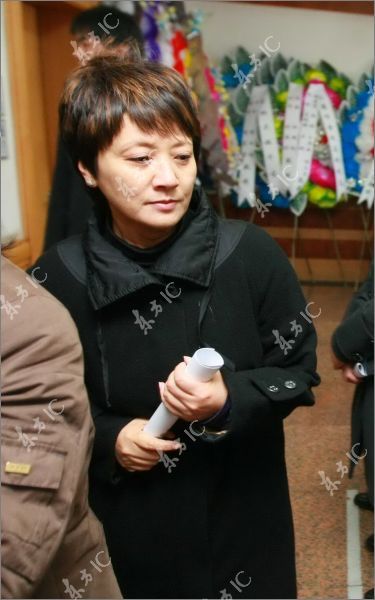 新浪娱乐讯 3月25日,央视原副台长阮若琳追悼会.