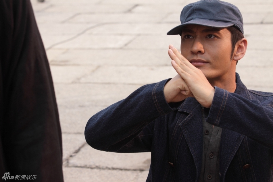 高清图:《叶问2》黄晓明时尚装扮 首尝功夫片_高清图集_新浪网