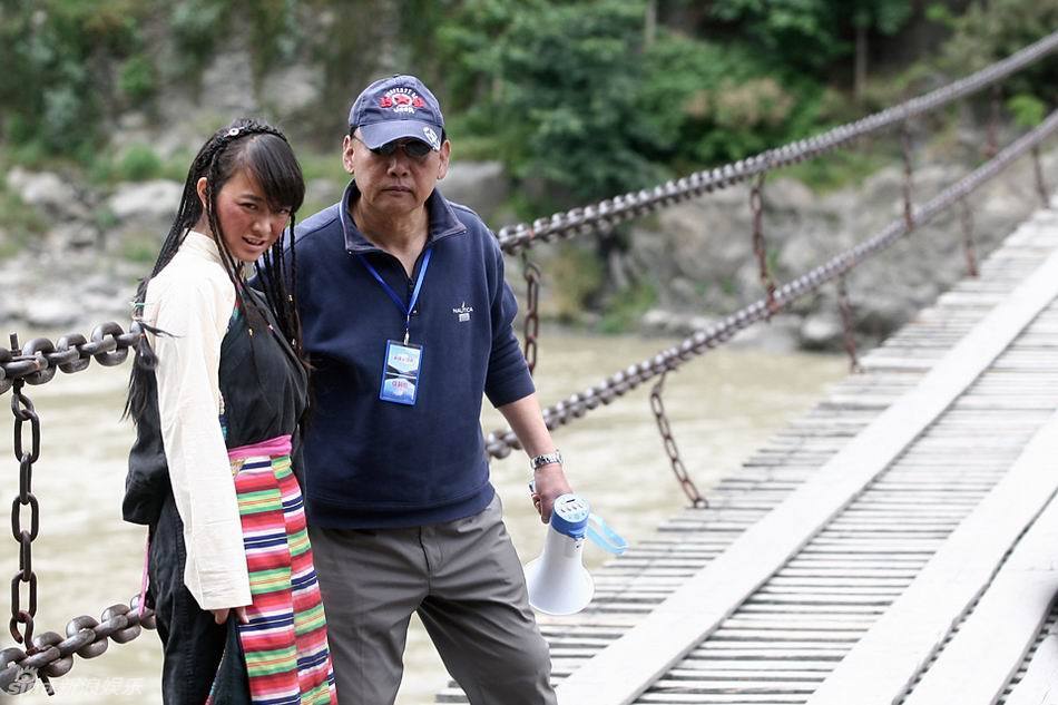 幻灯:《新康定情歌》开机 苏有朋居文沛遇高原反应_高清图集_新浪网