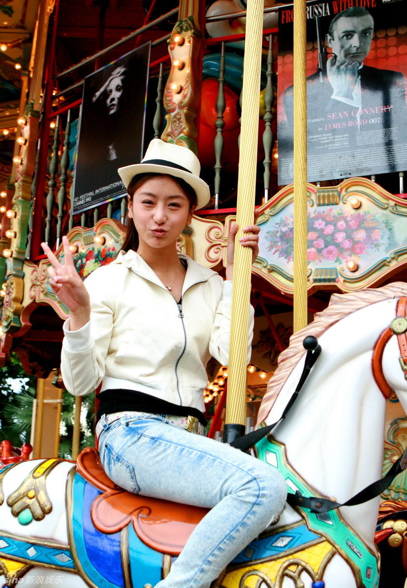 何雨檬戛纳高清写真