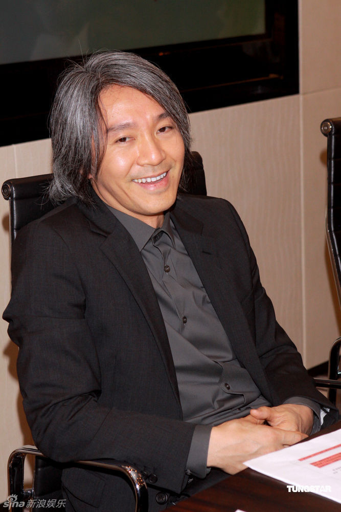 幻灯:周星驰担任执行董事压力大 将与美国公司合作_高清图集_新浪网