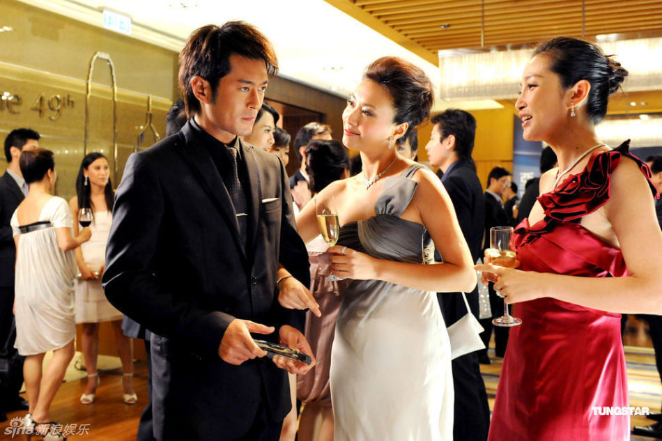 高清图:《枪王之王》古天乐阿sa李冰冰三角恋_高清图集_新浪网