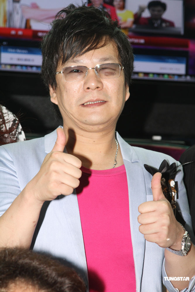 幻灯图:制作人沈玉琳斥资千万培养明星 师资雄厚_高清图集_新浪网