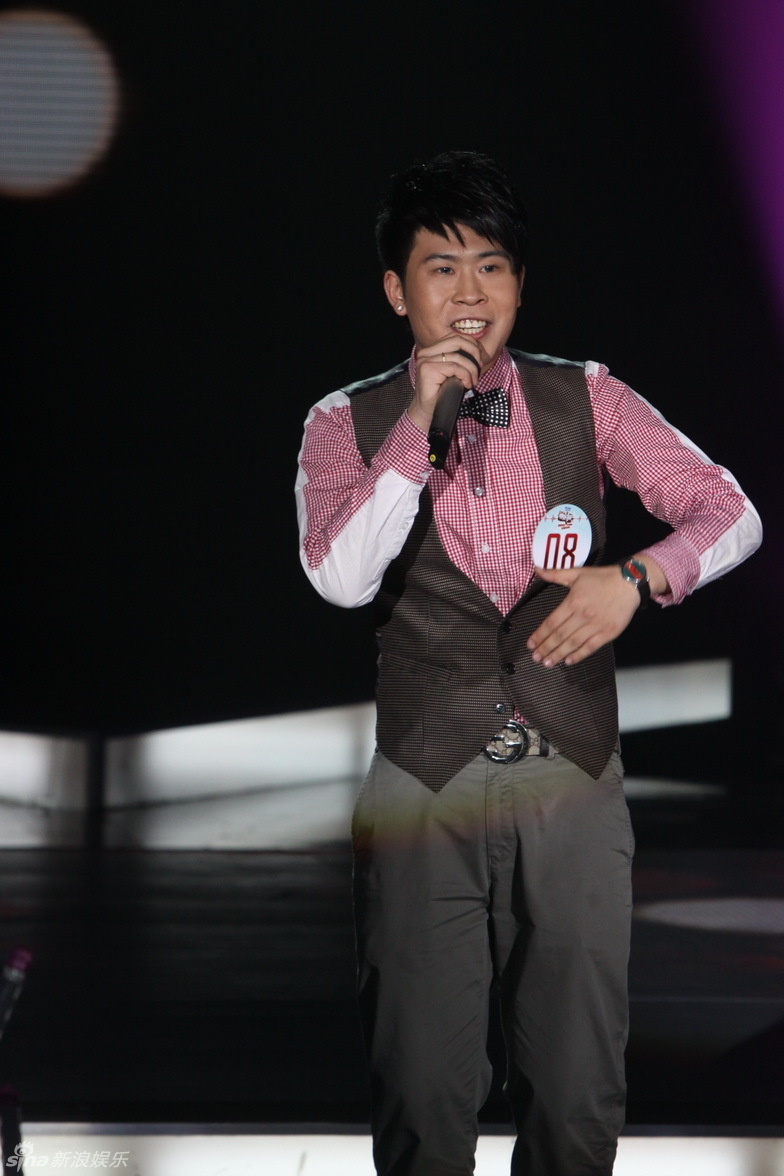 幻灯组图:快男全国30强诞生 师洋入选"快乐天团"_高清图集_新浪网