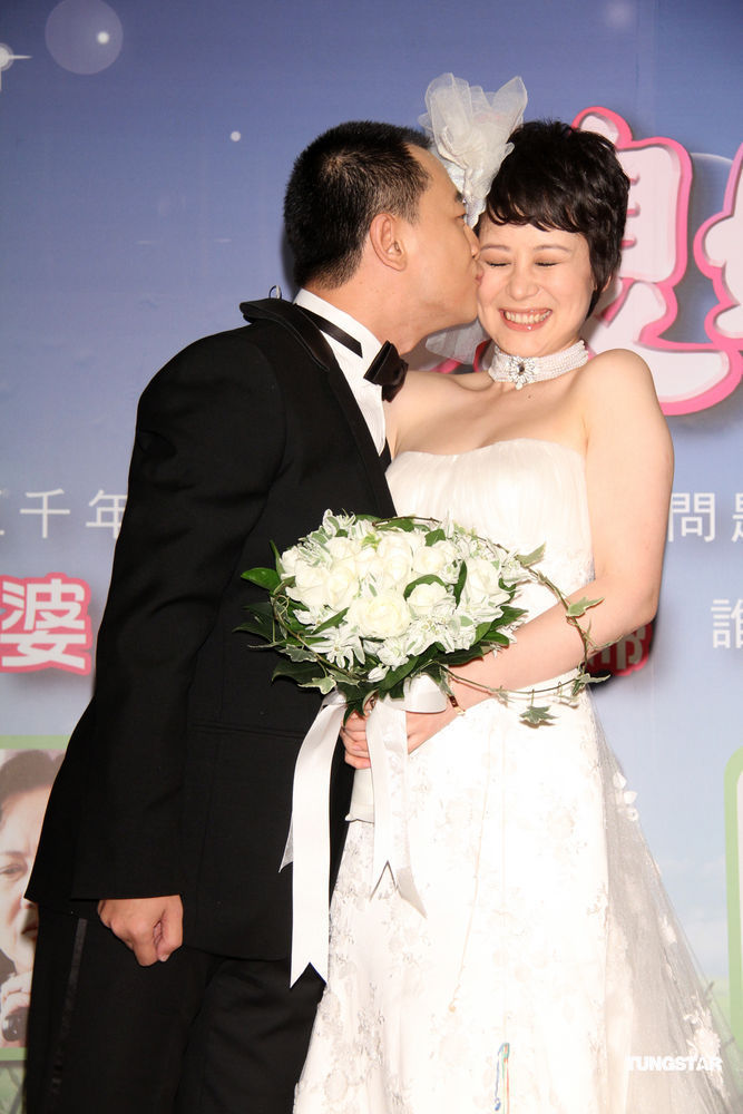 高清组图:海清黄海波台湾宣传 现场求婚场面搞笑_高清图集_新浪网