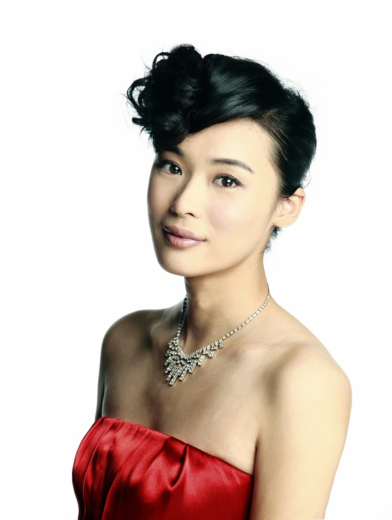 22 13:44:53 1 / 4 新浪娱乐讯 君为传播旗下女演员蒙亭宜凭借短片