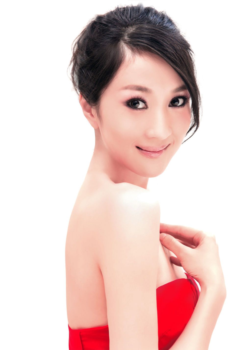 高清图:许还幻演绎双面伊人 精致裸妆展娇艳纯美_高清图集_新浪网