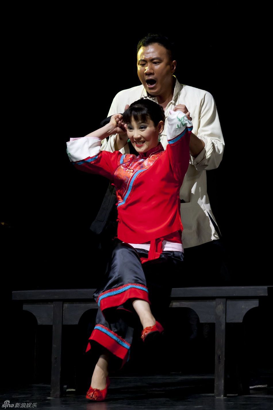 高清图集:《原野》首演 濮存昕推胡军徐帆到台中_高清图集_新浪网