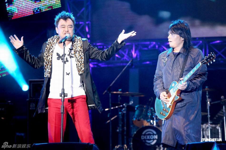 组图:金音创作奖鼓励新鲜人 陈升助阵豹纹装抢眼_高清图集_新浪网